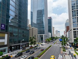 A cityscape representing innovative business growth and investment in Hilton Head.